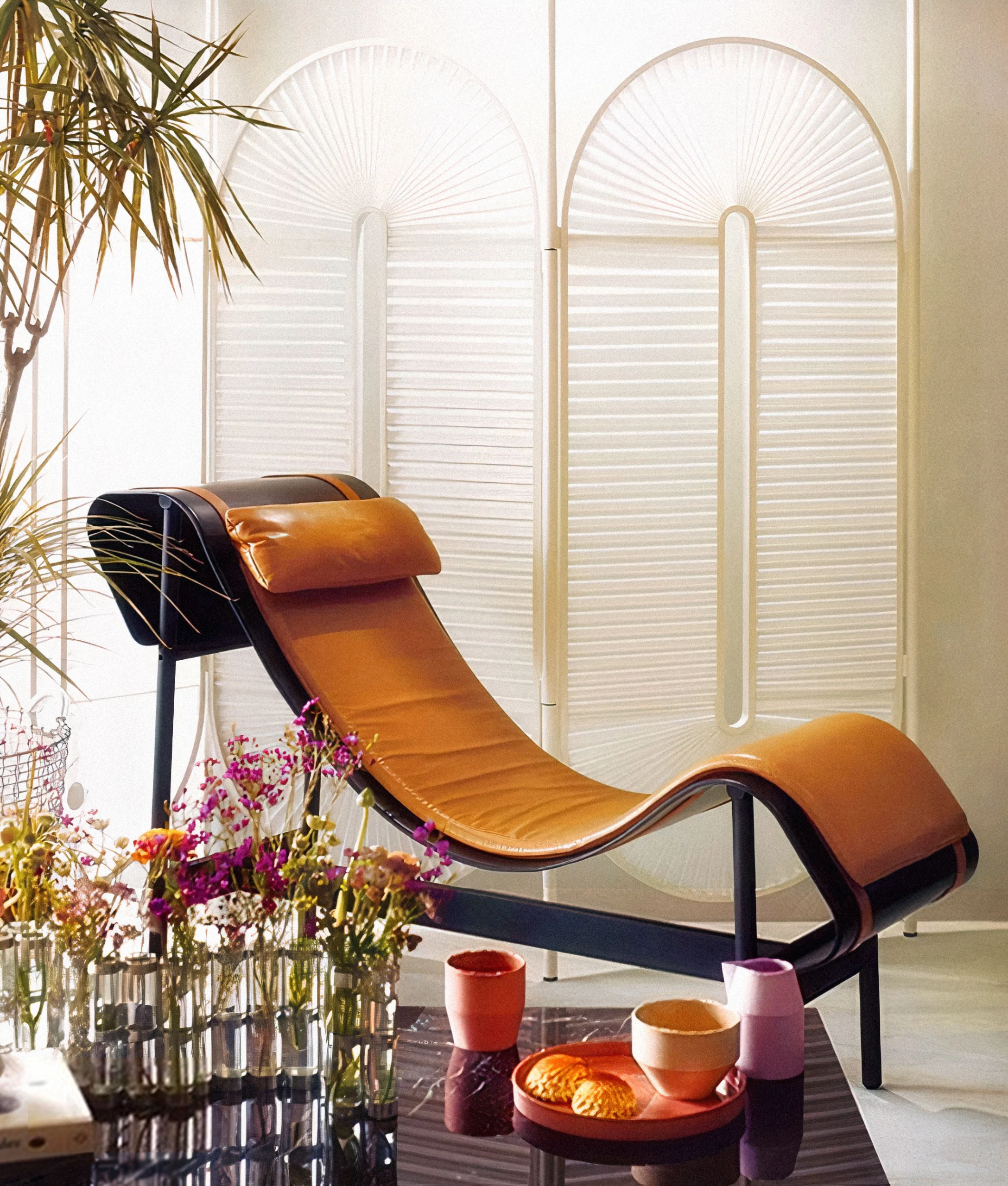 Minima Moralia pleated fabric room divider paravent in rose by Christophe de la Fontaine